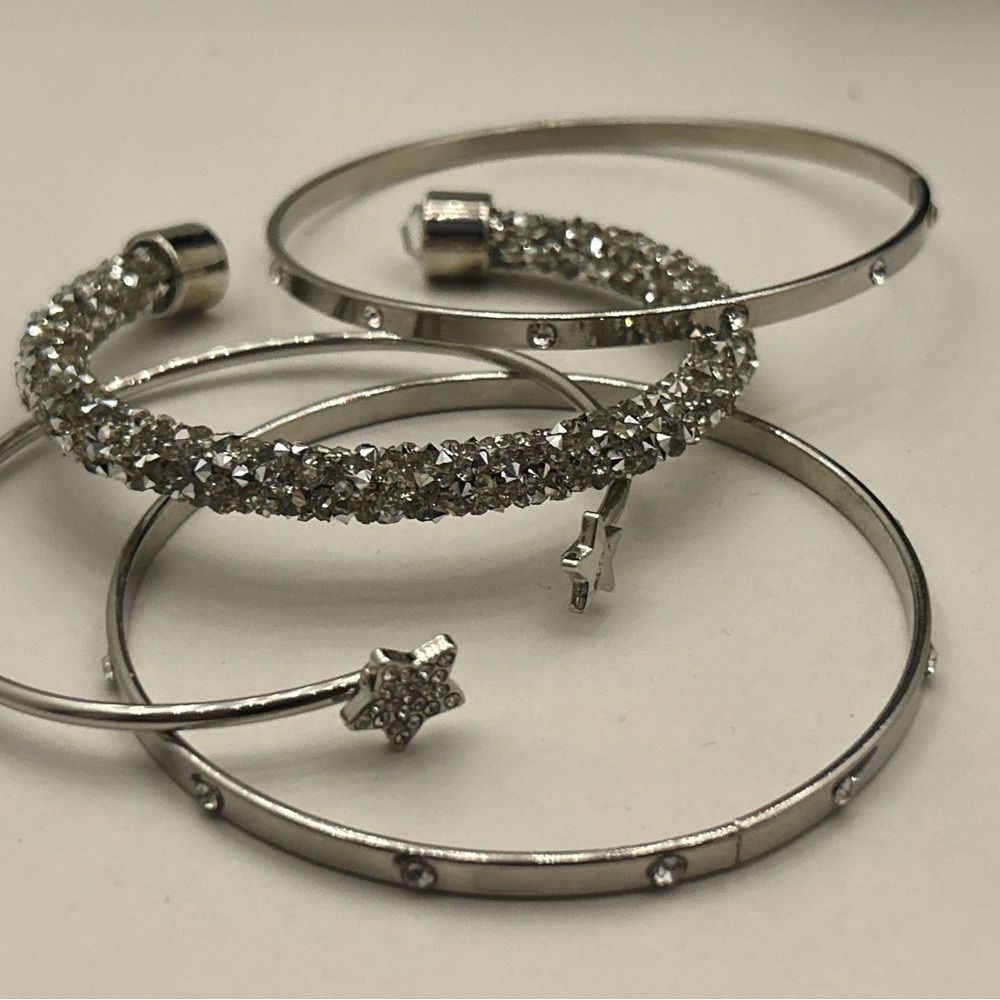 Bracelet - Picture 3 of 12